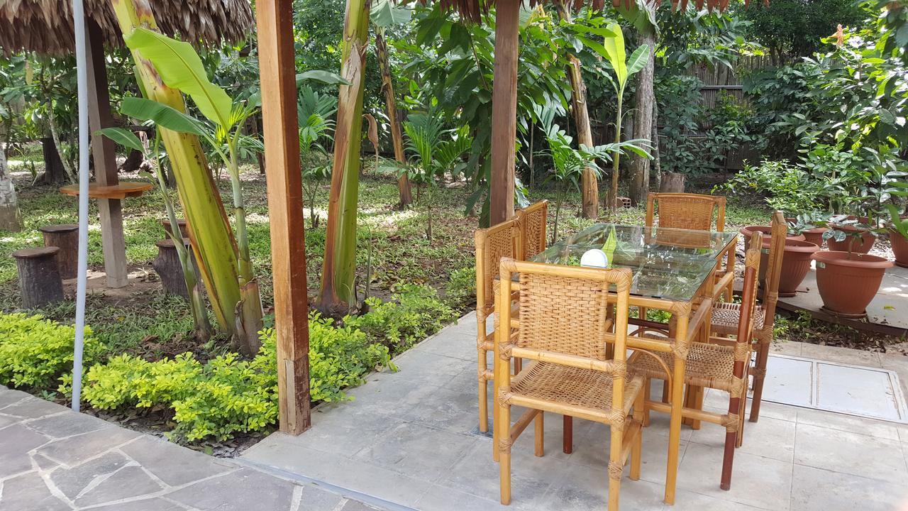 La Floresta Tarapoto Hostal Extérieur photo