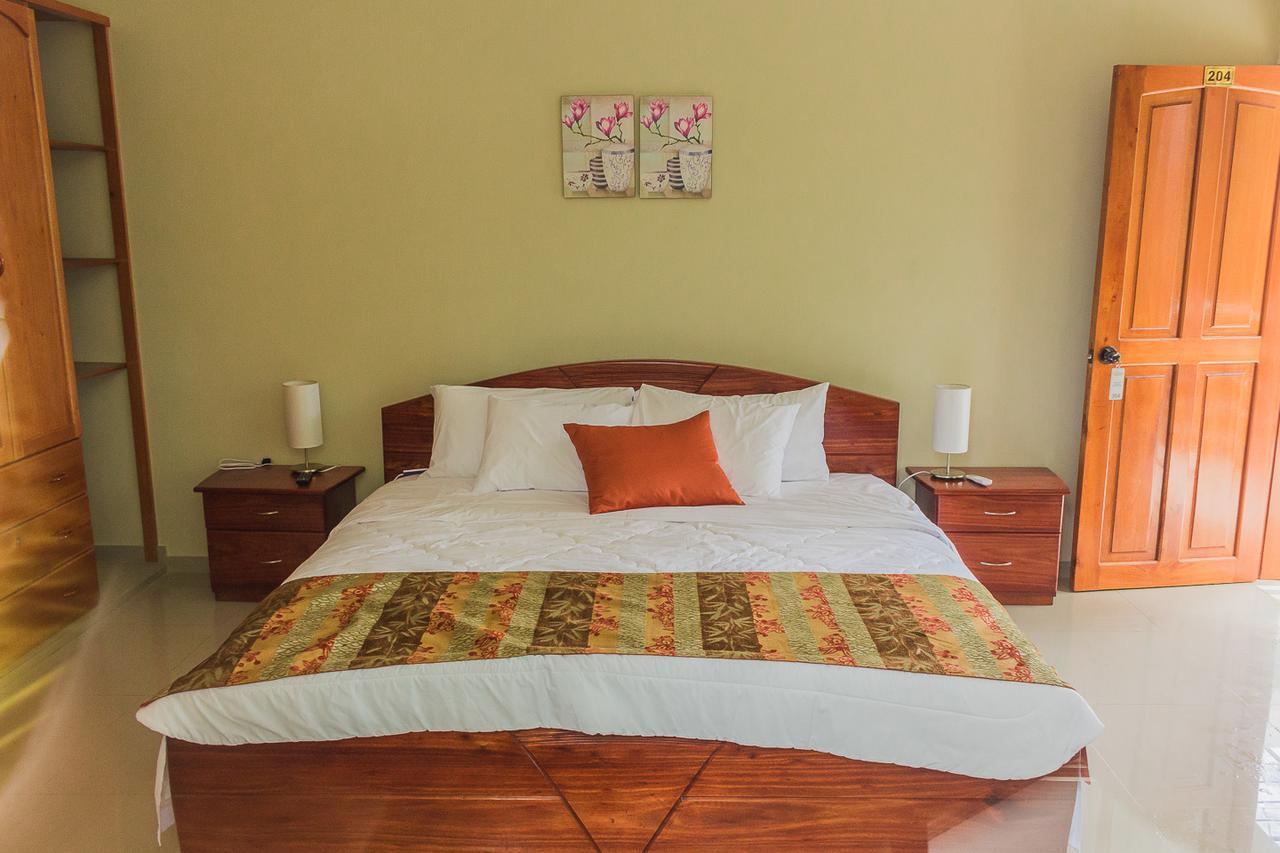 La Floresta Tarapoto Hostal Extérieur photo